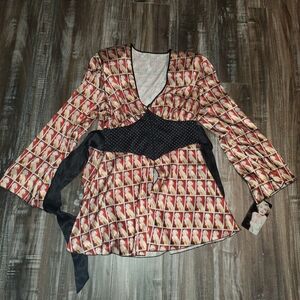 NWT Marilyn Monroe shirt or intimate Size SMALL